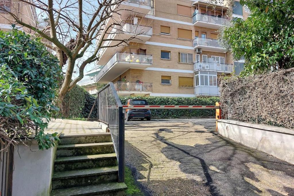 Vatican Apartment With Parking Рим Экстерьер фото